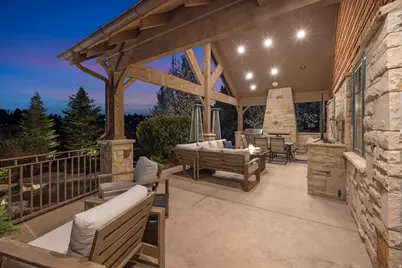 16 Snow Forest Ln, Sandy, UT 84092 - Photo 4