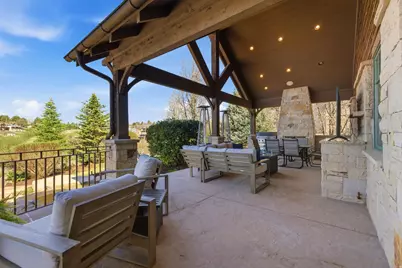 16 Snow Forest Ln, Sandy, UT 84092 - Photo 10
