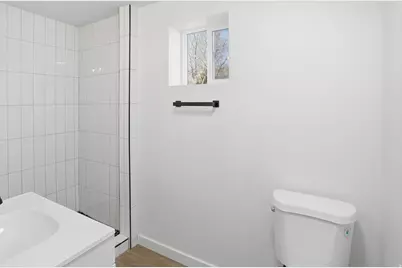 2958 S Rae St W, West Valley, UT 84120 - Photo 8