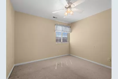 132 W 200 N, Centerville, UT 84014 - Photo 16