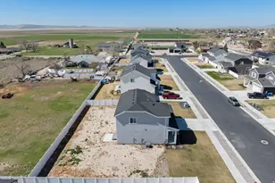 2927 W Coastline Dr S, Syracuse, UT 84075 - Photo 40