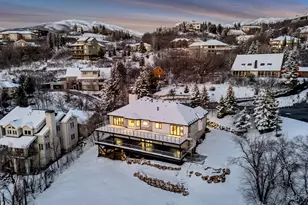 2768 S Grand Oak Cir E, Bountiful, UT 84010 - Photo 2