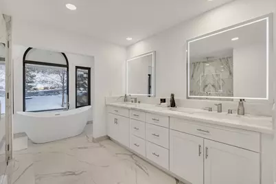 2768 S Grand Oak Cir E, Bountiful, UT 84010 - Photo 26