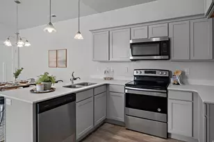 627 N Emery Ln, Vineyard, UT 84059 - Photo 10