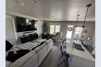 11149 S Kestrel Rise Rd, South Jordan, UT 84009 - Photo 6