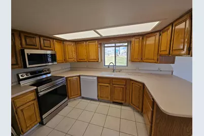 3186 N 425 E, North Ogden, UT 84414 - Photo 12