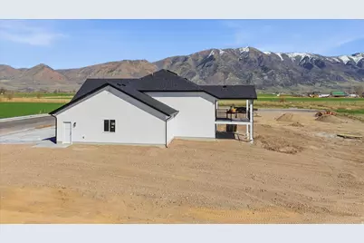 5055 W 10100 N #4, Elwood, UT 84337 - Photo 54