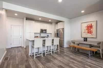 1055 S Painted Horse Ln W, Bluffdale, UT 84065 - Photo 6