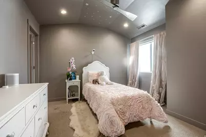 1055 S Painted Horse Ln W, Bluffdale, UT 84065 - Photo 16