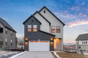 11437 S Engelmann Dr, Draper, UT 84020 - Photo 2