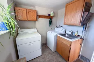 7436 S 2345 W, West Jordan, UT 84084 - Photo 28