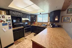 7436 S 2345 W, West Jordan, UT 84084 - Photo 52