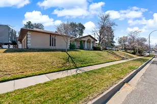 1761 S Davis Blvd E, Bountiful, UT 84010 - Photo 6