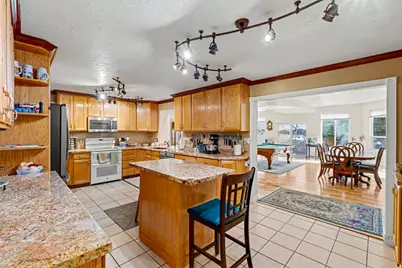 1761 S Davis Blvd E, Bountiful, UT 84010 - Photo 24