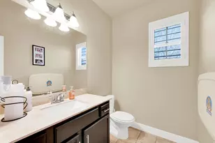 1841 W Vw Pt Dr, Woods Cross, UT 84087 - Photo 6