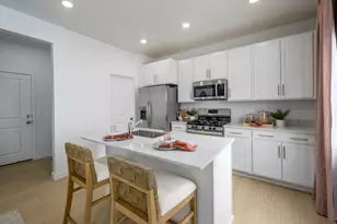 1738 W Blue Flax Dr, Saratoga Springs, UT 84045 - Photo 2