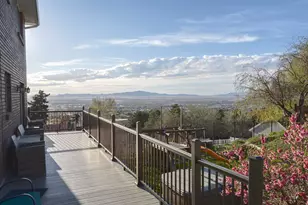 761 E San Simeon Way S, Bountiful, UT 84010 - Photo 2