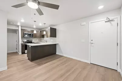 1032 E 400 S #608B, Salt Lake City, UT 84102 - Photo 4