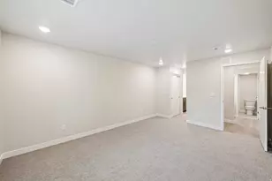 1032 E 400 S, Salt Lake City, UT 84102 - Photo 16