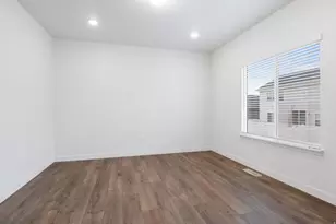 6293 W Jackson Crst Wy, Herriman, UT 84096 - Photo 14