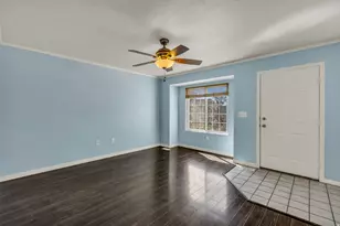 2115 Fremont Crest Ave, Syracuse, UT 84075 - Photo 2