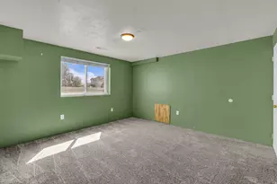 2115 Fremont Crest Ave, Syracuse, UT 84075 - Photo 20