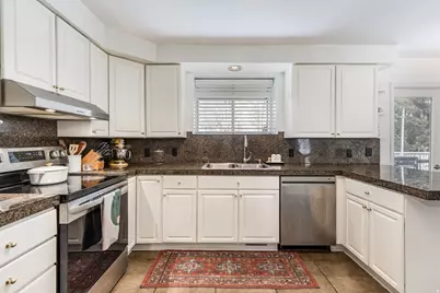 4160 S 2700 E, Holladay, UT 84124 - Photo 10