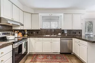 4160 S 2700 E, Holladay, UT 84124 - Photo 10