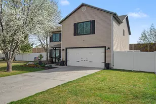 1667 W 900 S S, Lehi, UT 84043 - Photo 2