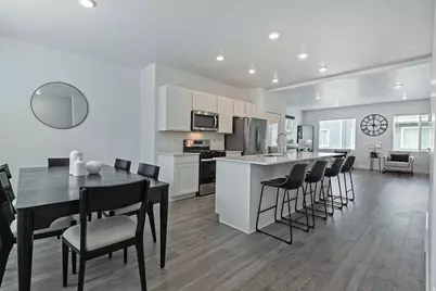 3944 N Eagle Point Ln N, Eagle Mountain, UT 84005 - Photo 8