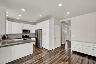 794 W Star Spangled Dr, Riverton, UT 84065 - Photo 8