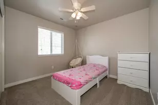 794 W Star Spangled Dr, Riverton, UT 84065 - Photo 28