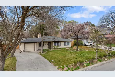 1889 E 4675 S, Holladay, UT 84117 - Photo 30