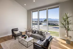 195 E N Sandrun Rd, Salt Lake City, UT 84103 - Photo 1