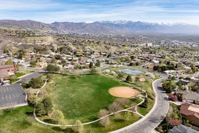 195 E North Sandrun Rd, Salt Lake City, UT 84103 - Photo 108