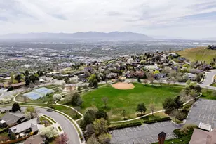 195 E N Sandrun Rd, Salt Lake City, UT 84103 - Photo 106