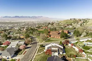 195 E N Sandrun Rd, Salt Lake City, UT 84103 - Photo 86