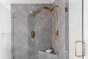 195 E N Sandrun Rd, Salt Lake City, UT 84103 - Photo 22