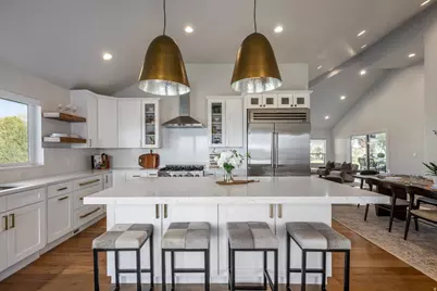 195 E North Sandrun Rd, Salt Lake City, UT 84103 - Photo 46
