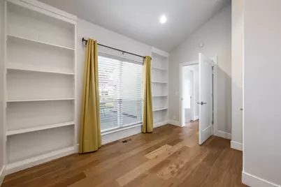 195 E North Sandrun Rd, Salt Lake City, UT 84103 - Photo 26