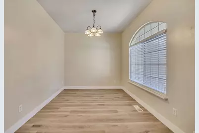 3964 S Starlight Dr, Saratoga Springs, UT 84045 - Photo 4
