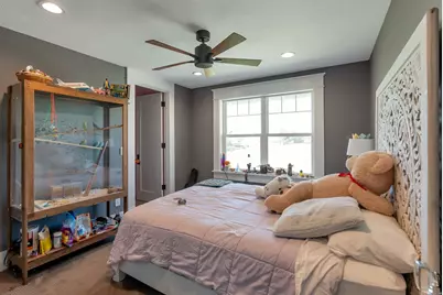 320 E 9500 S, Paradise, UT 84328 - Photo 12