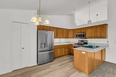 700 Country Club Dr, Stansbury Park, UT 84074 - Photo 18