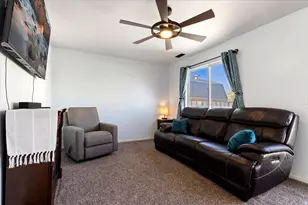 993 N White Pine Dr E, Tooele, UT 84074 - Photo 8