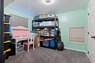 993 N White Pine Dr E, Tooele, UT 84074 - Photo 16