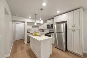 1032 E 400 S, Salt Lake City, UT 84102 - Photo 8