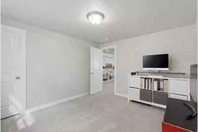 461 W June Dr, Kaysville, UT 84037 - Photo 28