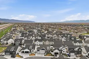 461 W June Dr, Kaysville, UT 84037 - Photo 54