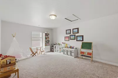 461 W June Dr, Kaysville, UT 84037 - Photo 34