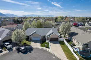 527 W 1450 N, Orem, UT 84057 - Photo 2